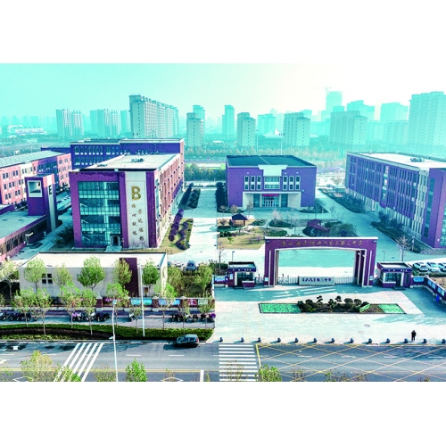 唐山海港第三中學(xué)